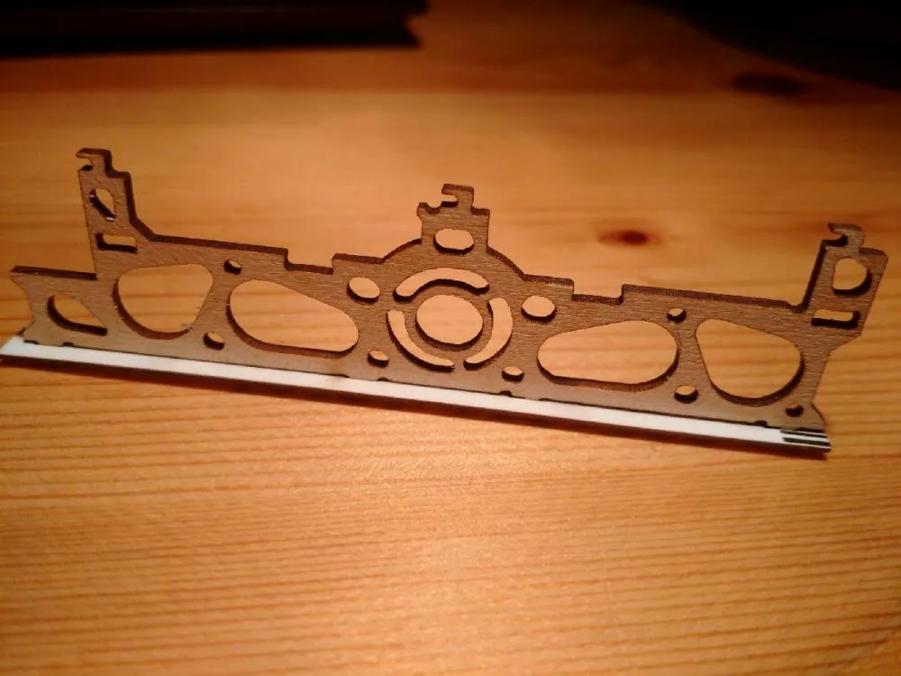 Tenon-mortaise de ZHONX IV, autre vue